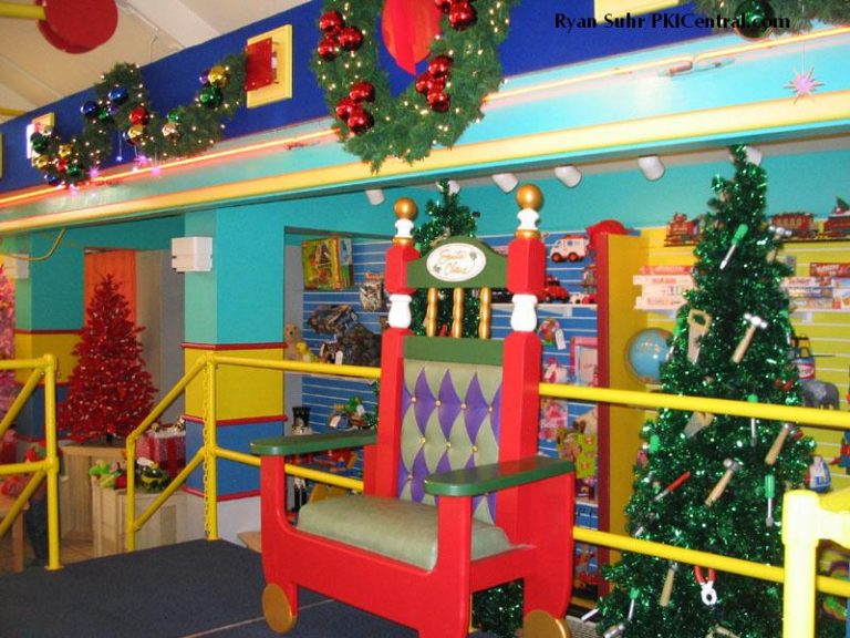 Santa's Chair in Christmastown